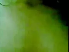 Leuke vent die lesbische sex video kutjes neukt met sterke Bonner.