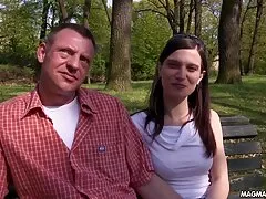 Eric schopt de vriendin van mature lesbische sex zijn vriendin.