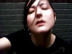 Cartoonporno de vrouw griffina doet anaal in de koffer. lesbies filmpje