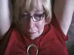 Slanke klootzak neukte met een grote en sterke Bonner in alle gaten lesbo sexfilm