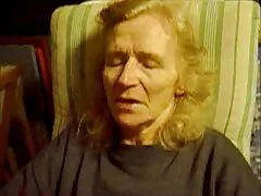 Dolby in de gelederen is al seksverhaal lesbisch bekend voor alle kippen.